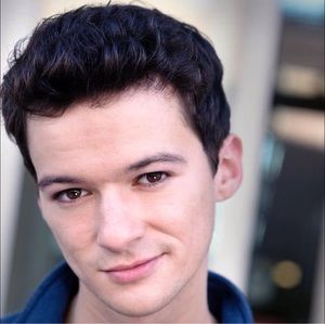 Meet your Posher, Davis